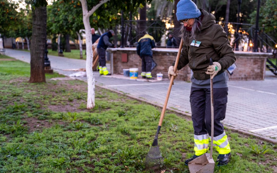 El equipo de gobierno, liderado por Antonio Conde, impulsa la regeneración del Parque de la Huerta con una apuesta por el empleo local